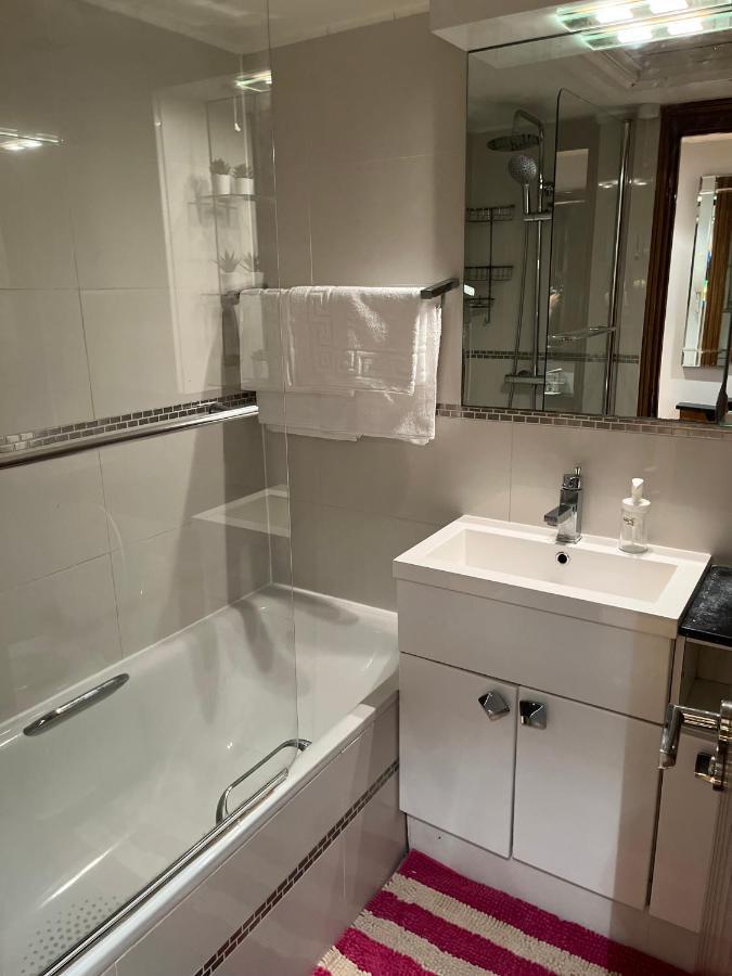 Stunning 1 Bedroom In Stunning Location - Mayfair Area Londres Extérieur photo